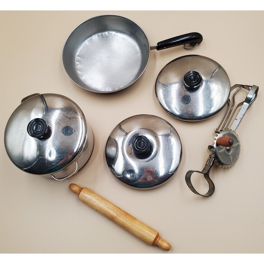 Vintage Mini Revere Ware 5 Pc Play Set Stockpot Fry Pan 3 Lids Children Kids